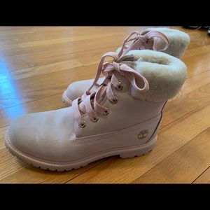 Pink Timberland Womens Size 9 Shearling Collar
